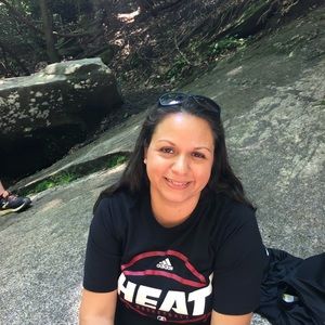 Meet your Posher, Gianina